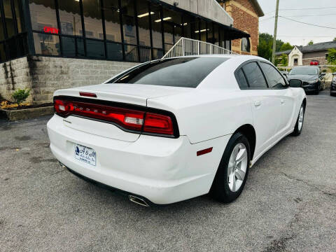 2012 Dodge Charger SE