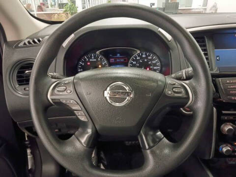 2019 Nissan Pathfinder S