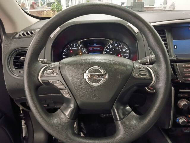 2019 Nissan Pathfinder S