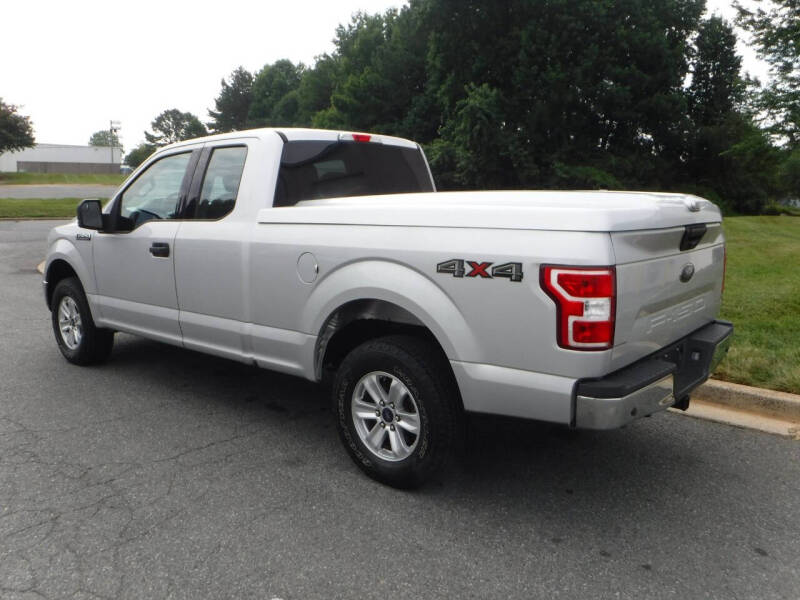 2019 Ford F-150 XLT photo 3