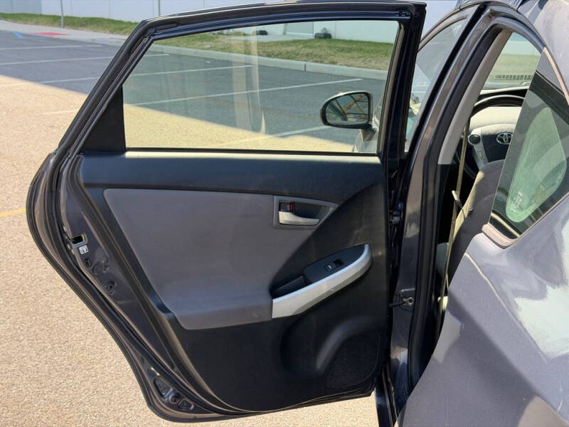 2014 Toyota Prius Two