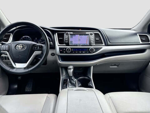 2014 Toyota Highlander XLE