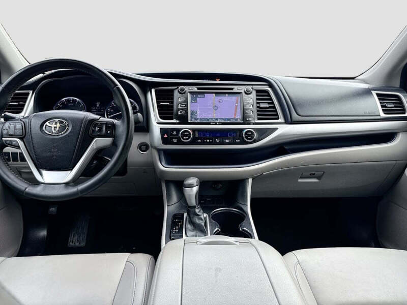 2014 Toyota Highlander XLE