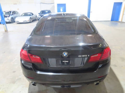 2011 BMW 5 Series 535i