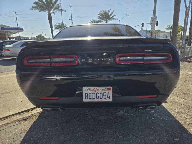 2017 Dodge Challenger