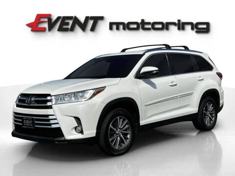2019 Toyota Highlander SE