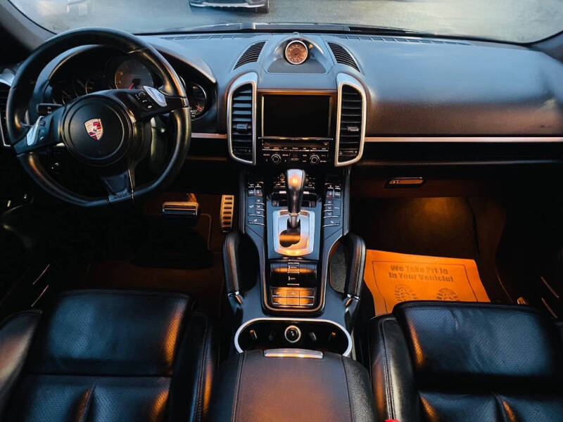 2014 Porsche Cayenne S Hybrid