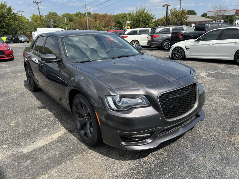 2022 Chrysler 300 Touring L