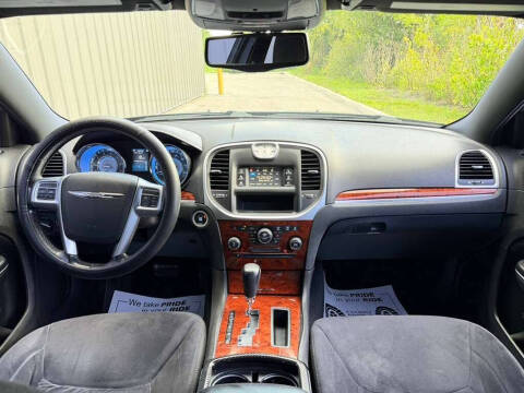 2012 Chrysler 300