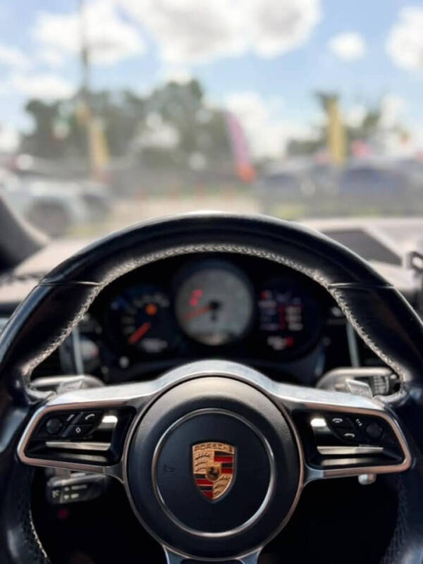 2015 Porsche Macan S