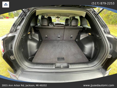 2020 Jeep Cherokee Altitude