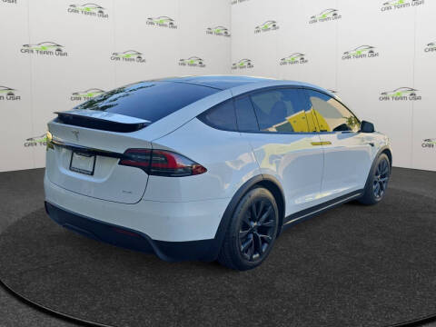 2022 Tesla Model X Plaid