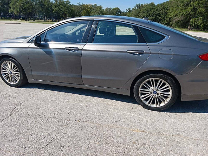 2014 Ford Fusion SE