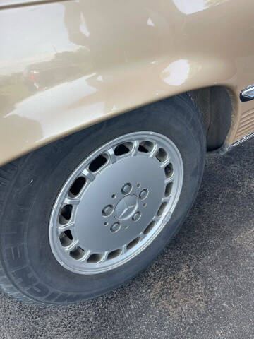 1985 Mercedes-Benz 380-Class 380 SL