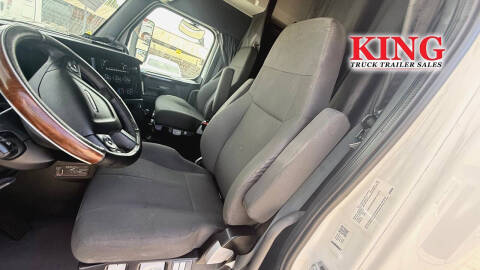 2024 Freightliner Cascadia