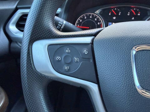 2022 GMC Acadia SLE