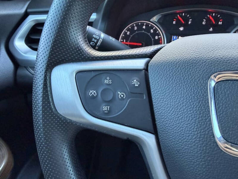 2022 GMC Acadia SLE