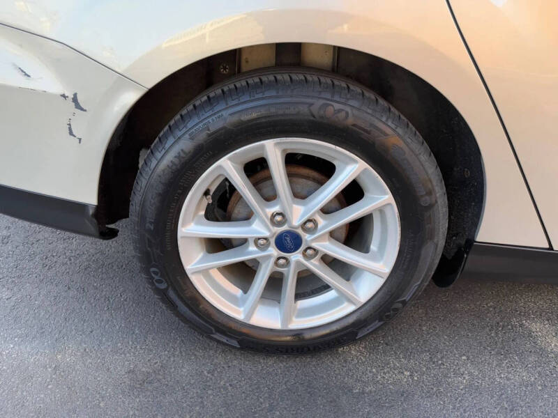 2015 Ford Focus SE