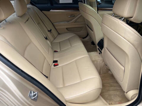2012 BMW 5 Series 535i