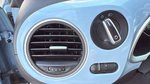 2014 Volkswagen Beetle