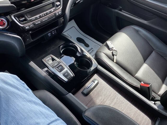 2020 Honda Ridgeline Black Edition