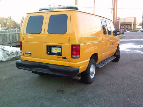 2013 Ford E-Series E-350 SD