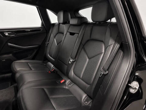 2018 Porsche Macan S