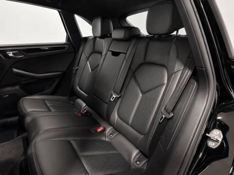 2018 Porsche Macan S