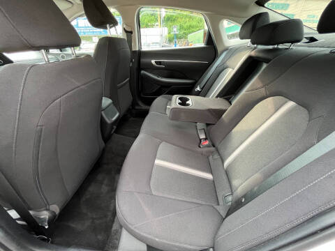 2022 Hyundai Sonata SEL