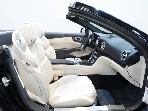 2015 Mercedes-Benz SL-Class SL 63 AMG