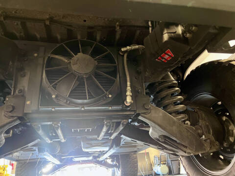 2004 AM General Hummer