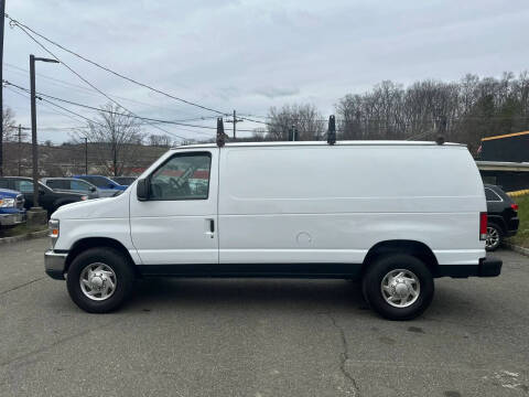 2014 Ford E-Series E-250