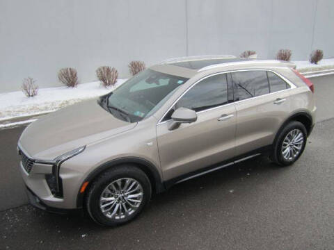 2025 Cadillac XT4 Premium Luxury