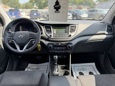 2017 Hyundai Tucson SE