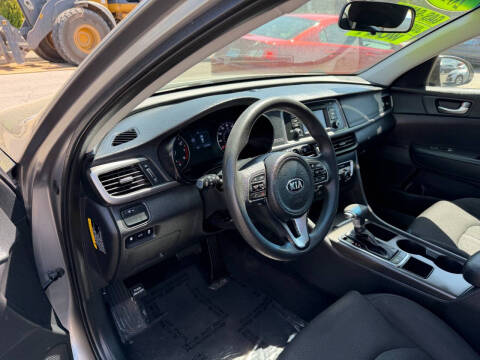 2016 Kia Optima LX