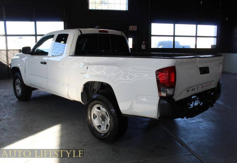 2023 Toyota Tacoma SR