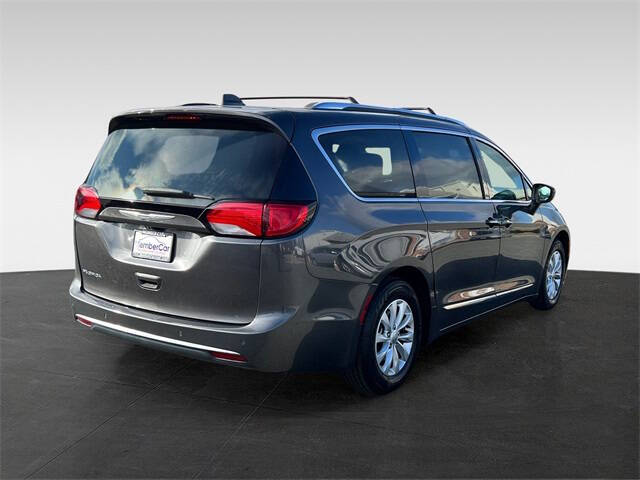 2018 Chrysler Pacifica Touring L Plus
