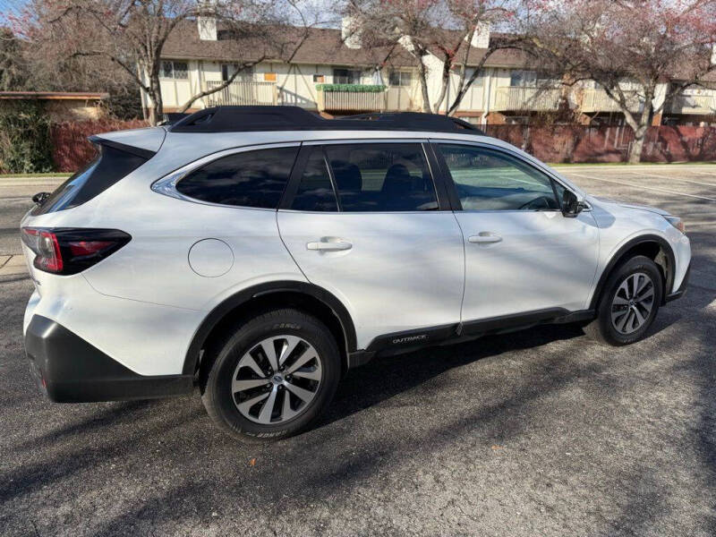 2020 Subaru Outback Premium