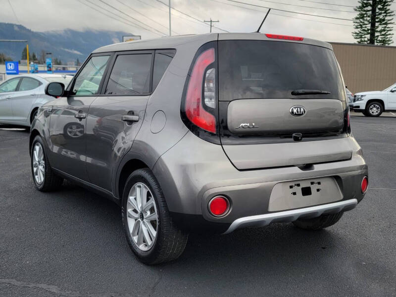 2018 Kia Soul +