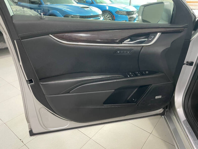 2016 Cadillac XTS Luxury