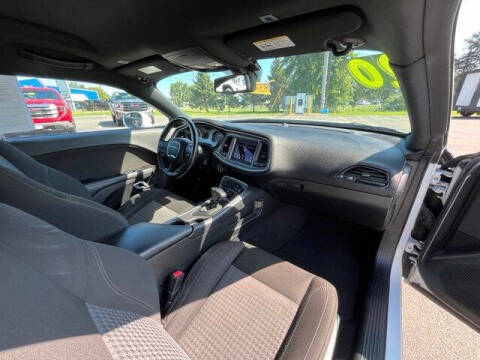2020 Dodge Challenger SXT