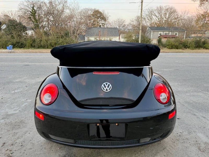 2009 Volkswagen New Beetle Convertible Base PZEV