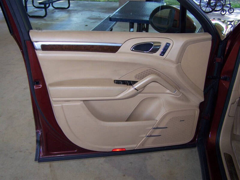 2012 Porsche Cayenne S