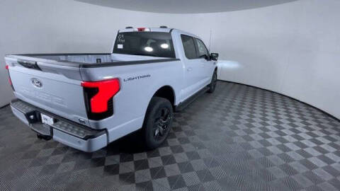 2025 Ford F-150 Lightning Flash