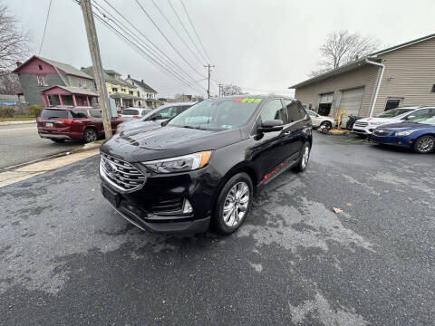 2019 Ford Edge Titanium
