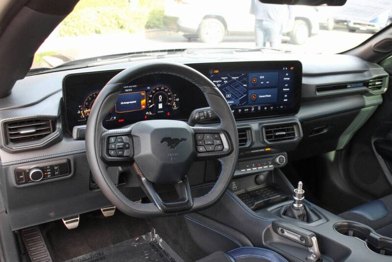 2024 Ford Mustang Dark Horse