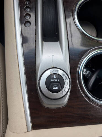 2016 Nissan Pathfinder SL