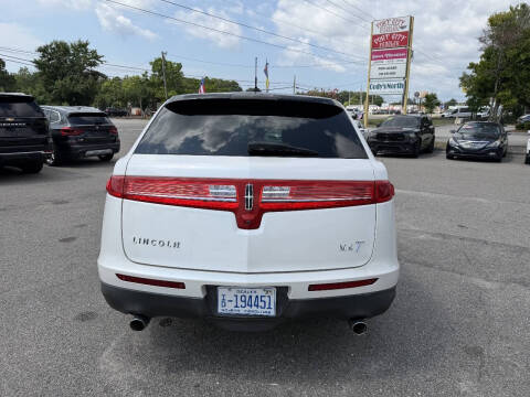 2011 Lincoln MKT