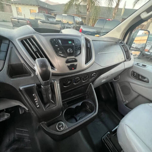 2018 Ford Transit 250