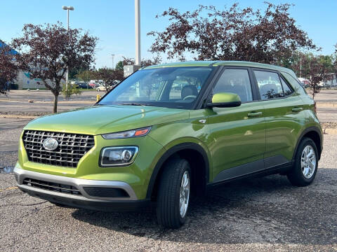 2023 Hyundai Venue for sale at Direct Auto Sales LLC in Osseo MN